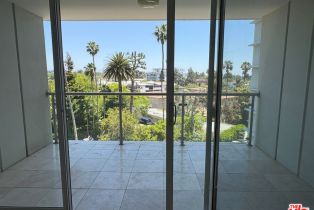 , 201 Ocean ave, Santa Monica, CA 90402 - 3