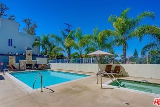 Condominium, 4702 Fulton ave, Sherman Oaks, CA 91423 - 2
