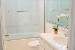 Condominium, 10307 Missouri ave, Wilshire Corridor, CA 90025 - 22