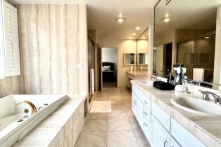 Condominium, 10307 Missouri ave, Wilshire Corridor, CA 90025 - 14