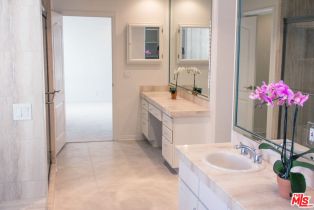 Condominium, 10307 Missouri ave, Wilshire Corridor, CA 90025 - 17