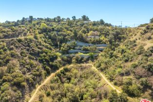 , 13511 Mulholland dr, Beverly Hills, CA 90210 - 5