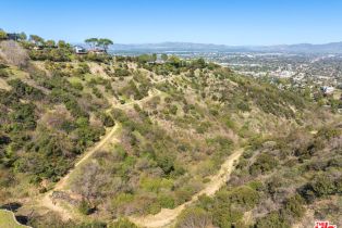 , 13511 Mulholland dr, Beverly Hills, CA 90210 - 6