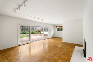 Single Family Residence, 931 Las Pulgas rd, Pacific Palisades, CA 90272 - 8