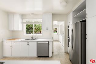 Single Family Residence, 931 Las Pulgas rd, Pacific Palisades, CA 90272 - 17