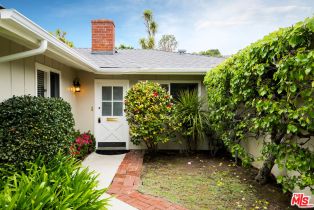 Single Family Residence, 931 Las Pulgas rd, Pacific Palisades, CA 90272 - 6