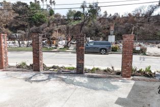 Single Family Residence, 931 Las Pulgas rd, Pacific Palisades, CA 90272 - 33