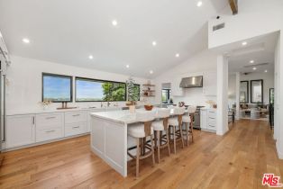 Single Family Residence, 13481 Cheltenham dr, Sherman Oaks, CA 91423 - 10