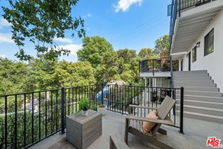 Single Family Residence, 13481 Cheltenham dr, Sherman Oaks, CA 91423 - 34