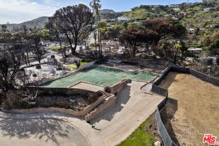 , 16615 Merrivale ln, Pacific Palisades, CA 90272 - 8