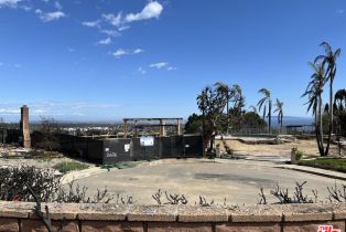 Land, 16615   Merrivale Ln, Pacific Palisades, CA  Pacific Palisades, CA 90272