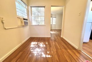 , 1123 12th st, Santa Monica, CA 90403 - 5