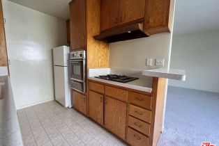 , 1128 10th st, Santa Monica, CA 90403 - 8