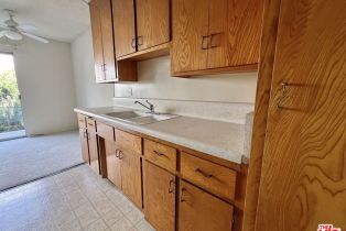 , 1128 10th st, Santa Monica, CA 90403 - 10