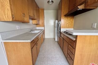 , 1128 10th st, Santa Monica, CA 90403 - 7