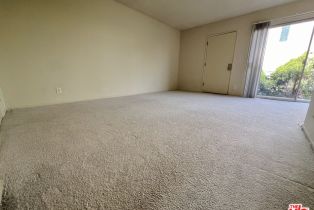 , 1128 10th st, Santa Monica, CA 90403 - 3