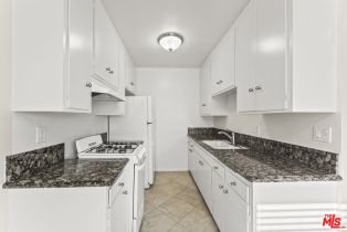 Apartment, 1015 Ashland ave, Santa Monica, CA 90405 - 9