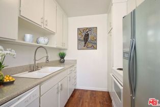 Residential Income, 4553 Willis ave, Sherman Oaks, CA 91403 - 5