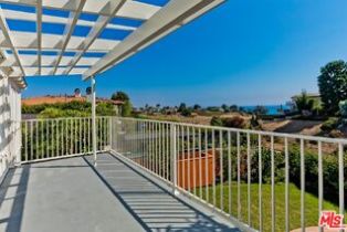 , 424 Lombard ave, Pacific Palisades, CA 90272 - 3