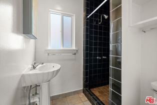 Residential Income, 1722 Abbot Kinney blvd, Venice, CA 90291 - 32