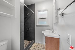 Residential Income, 1722 Abbot Kinney blvd, Venice, CA 90291 - 9