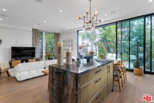 Condominium, 1927 18th st, Santa Monica, CA 90404 - 13