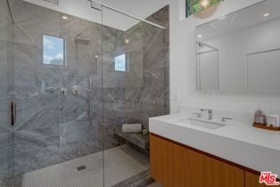 Condominium, 1927 18th st, Santa Monica, CA 90404 - 24