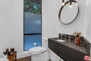 Condominium, 1927 18th st, Santa Monica, CA 90404 - 20