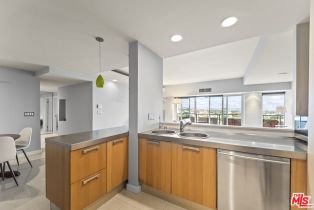 , 1155 La Cienega blvd, West Hollywood , CA 90069 - 6