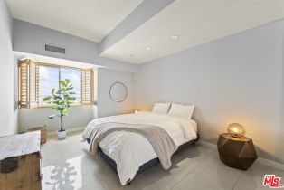 , 1155 La Cienega blvd, West Hollywood , CA 90069 - 23