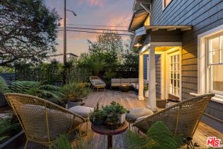 Single Family Residence, 754 Marco pl, Venice, CA 90291 - 5