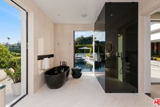 Single Family Residence, 1088 Hillcrest rd, Beverly Hills, CA 90210 - 9