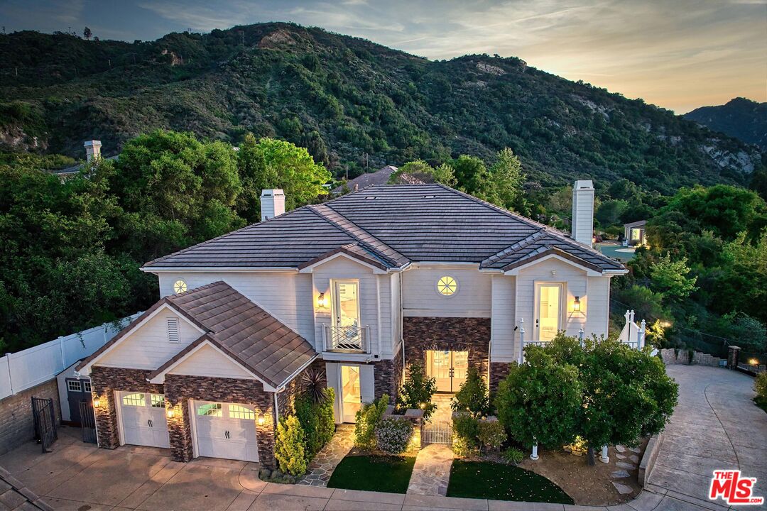 Single Family Residence, 462 Cold Canyon rd, Calabasas, CA 91302 - 1