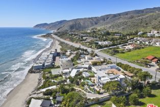 , 11834 Pacific Coast hwy, Malibu, CA 90265 - 3