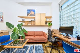 , 122 Mildred ave, Venice, CA 90291 - 6