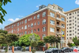 Condominium, 325 3rd st, Long Beach, CA 90802 - 2