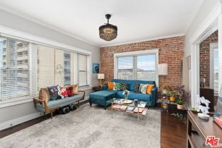 Condominium, 325 3rd st, Long Beach, CA 90802 - 6