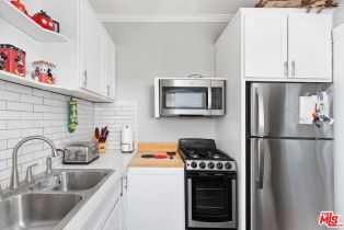 Condominium, 325 3rd st, Long Beach, CA 90802 - 16