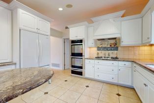 , 5826 Ostrom ave, Encino, CA 91316 - 6