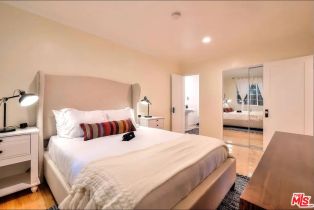 , 1111 11th st, Santa Monica, CA 90403 - 12