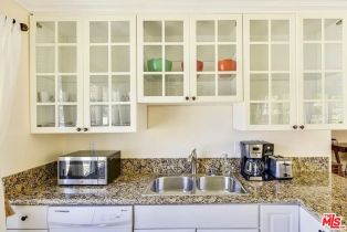 , 816 17th st, Santa Monica, CA 90403 - 8