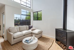 , 29233 Heathercliff rd, Malibu, CA 90265 - 4