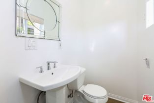 Residential Income, 252 Hampton dr, Venice, CA 90291 - 23