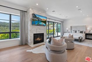 Single Family Residence, 1545 Amalfi dr, Pacific Palisades, CA 90272 - 20