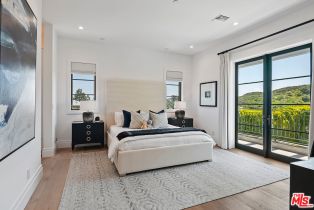 Single Family Residence, 1545 Amalfi dr, Pacific Palisades, CA 90272 - 26