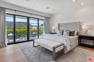 Single Family Residence, 1545 Amalfi dr, Pacific Palisades, CA 90272 - 21