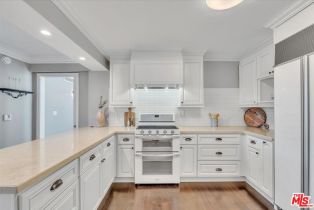 Condominium, 9950 Durant dr, Beverly Hills, CA 90212 - 7