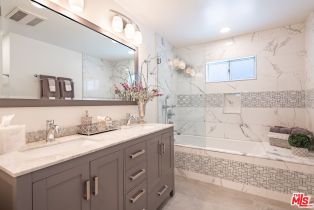 Single Family Residence, 26004 Trana cir, Calabasas, CA 91302 - 17