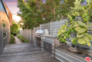 Single Family Residence, 614 California ave, Santa Monica, CA 90403 - 38