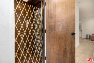 Condominium, 202 San Vicente blvd, Santa Monica, CA 90402 - 6